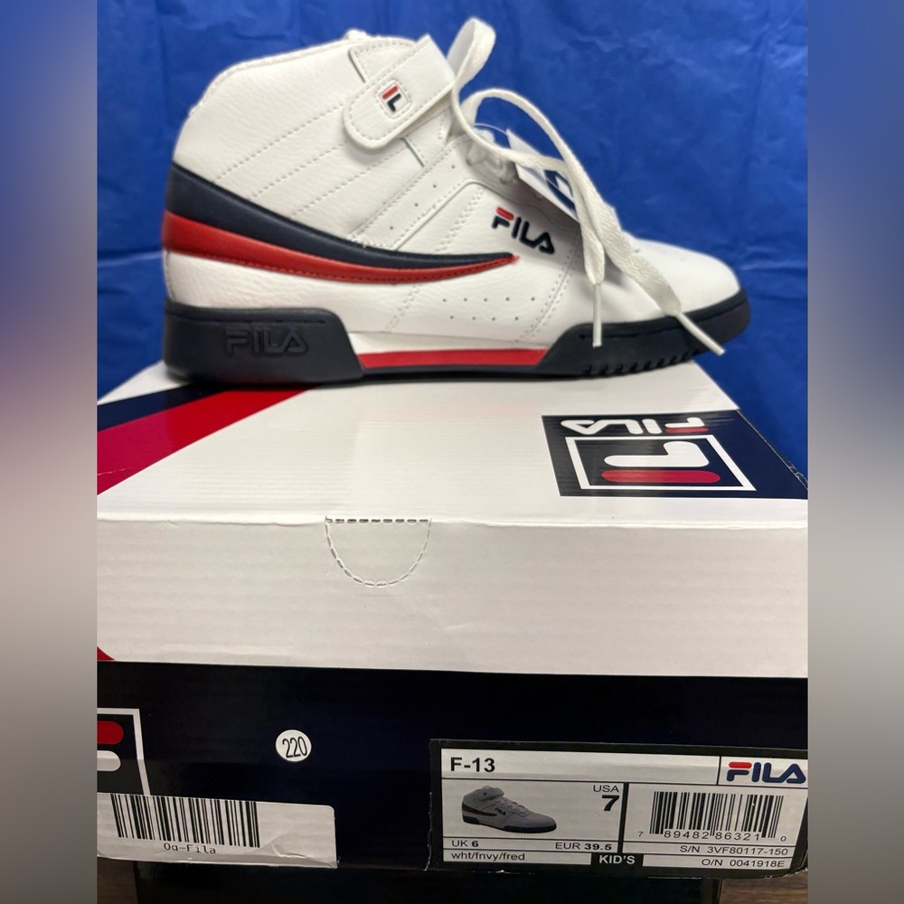 Fila kids size 7 - fits women’s  8.5. Brand new in box